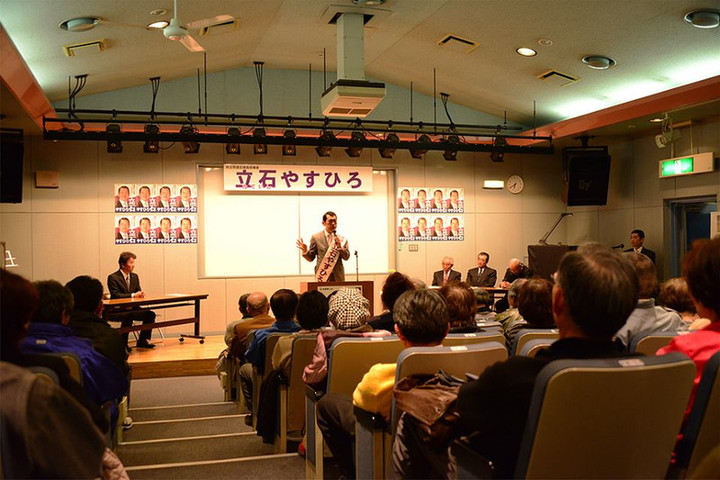 1621755_657774540949865_1441089089_