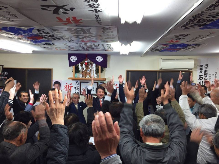 603810_1564460887147266_63852915443