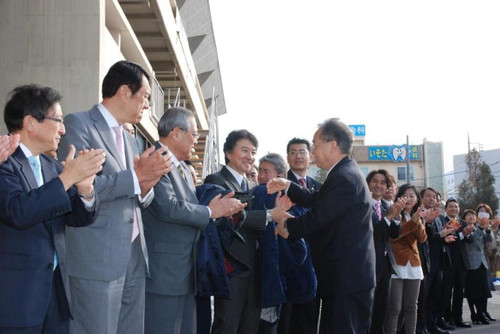 奥ノ木市長が誕生（2014.02.09）