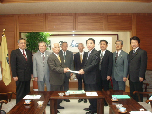 市長へ宅建支部での要望活動2007.11．02