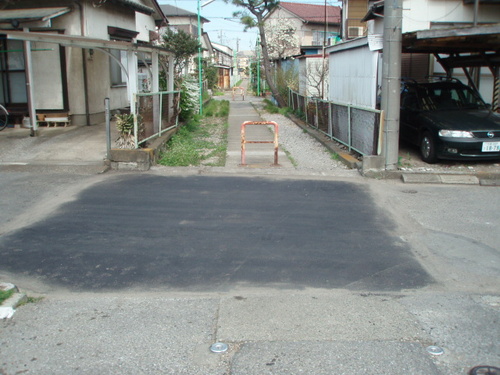 道路補修（新堀：住所は榛松）